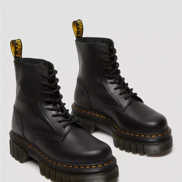 Dr Martens Audrick Nappa Leather Platform Ankle Boots Size 9 NEW - Picture 1 of 14